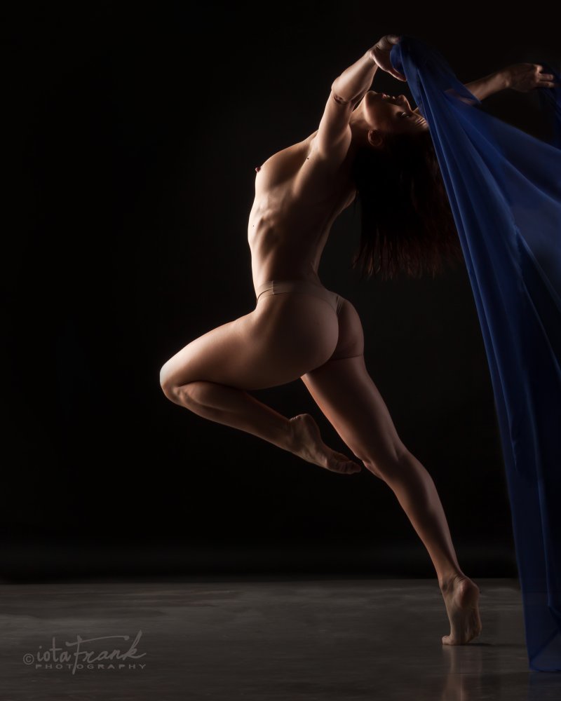 Фото: Nude ballet джульетта магдалена