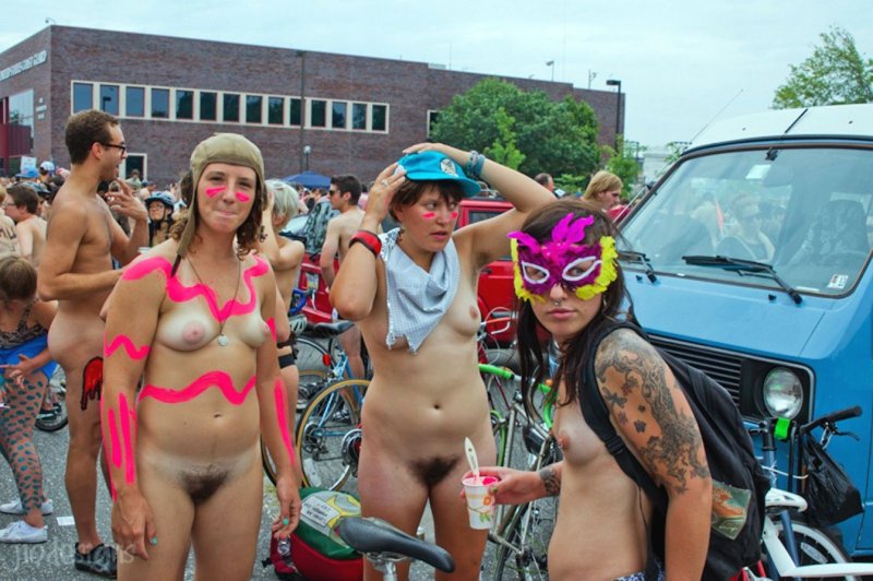 Фото: World naked bike ride