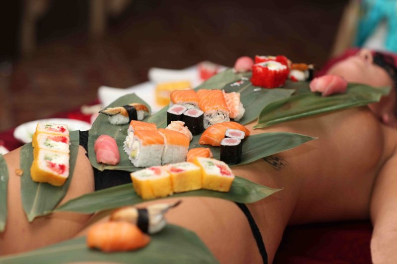 Фото: Ресторан nyotaimori япония