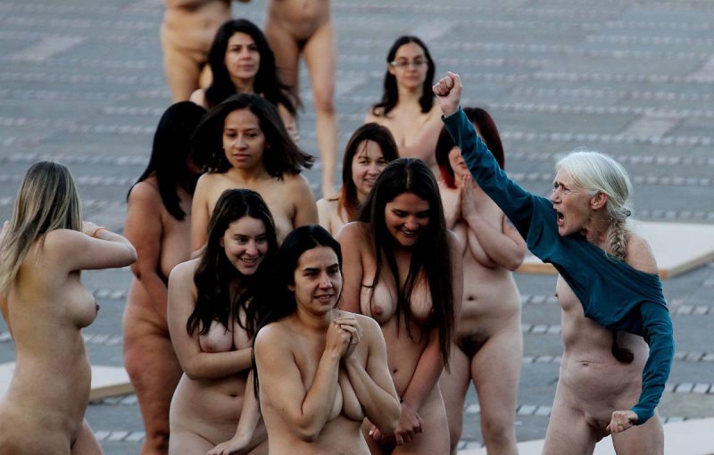 Фото: Spencer tunick naked people на съемках