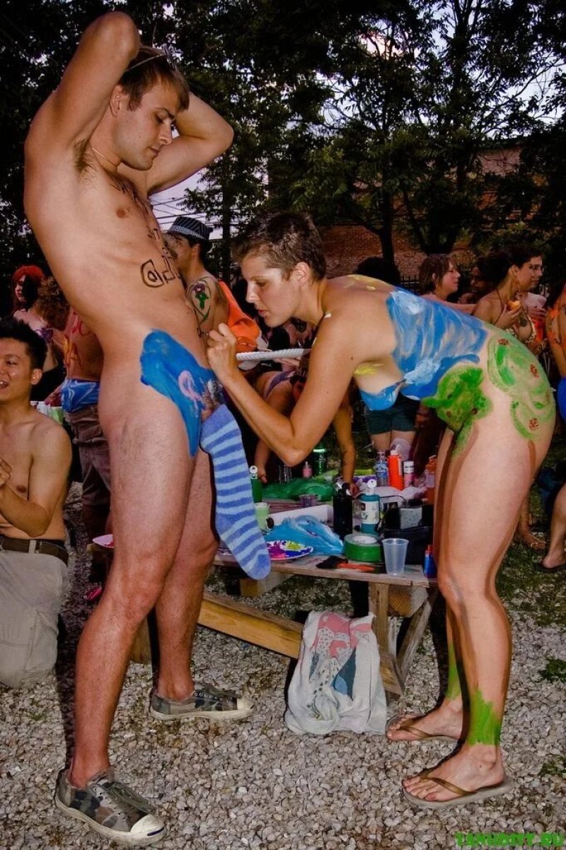 Семейный нудизм праздник