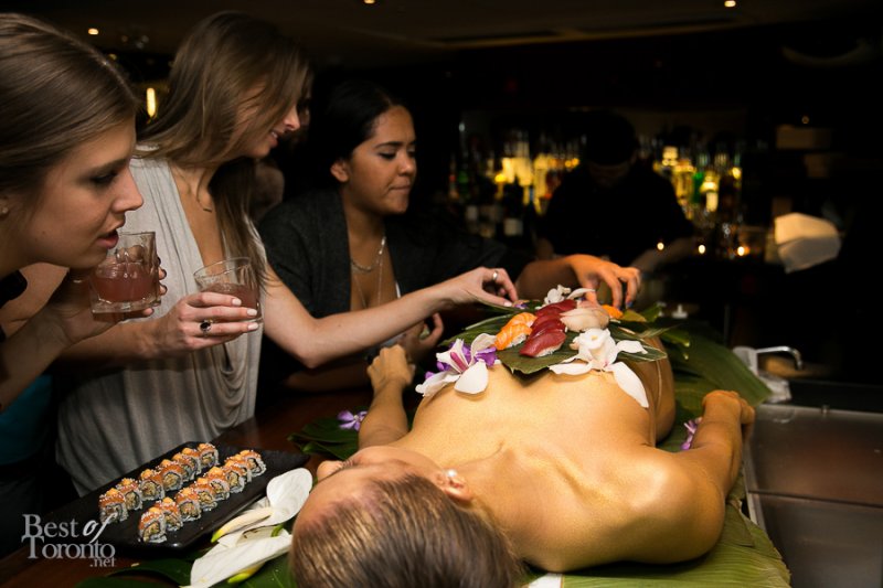 Фото: Ресторан nyotaimori япония