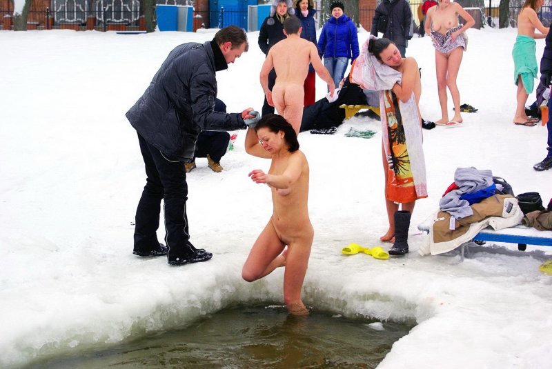 Прорубь на крещение