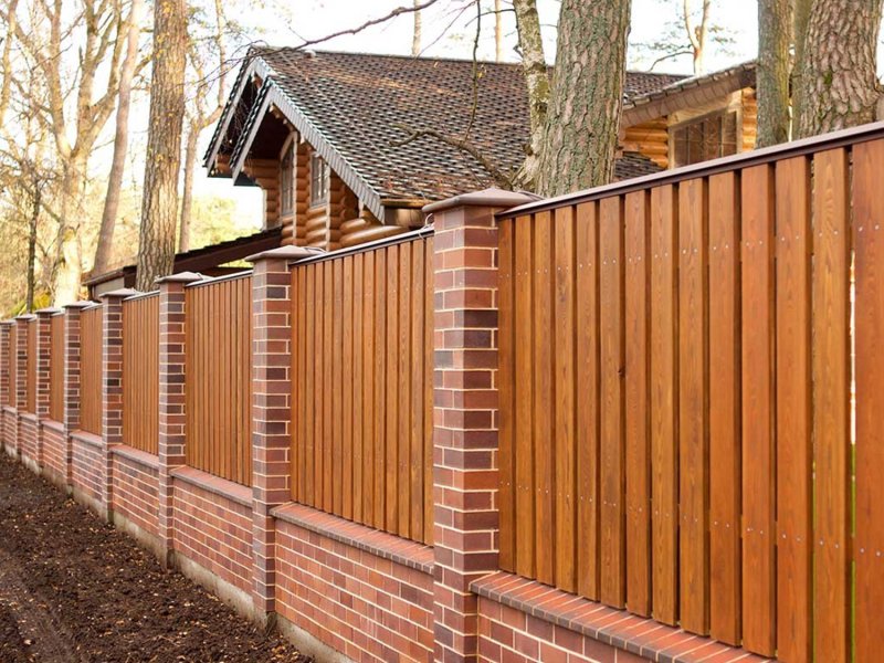 Деревянные забор