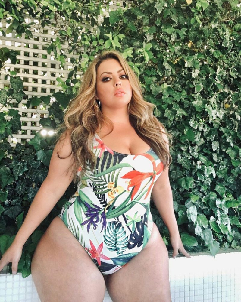 Флавия ласерда модель плюс сайз